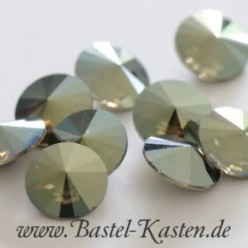 Preview: Swarovski 1122 Rivoli 8mm iridescent green (1 Stück)