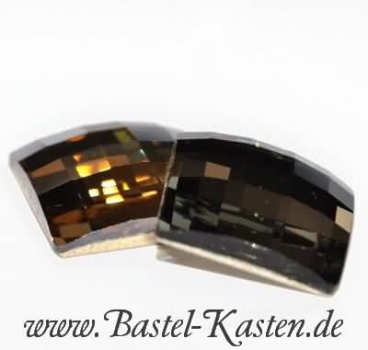 Preview: Swarovski Flatback Chessboard  2493 crystal golden shadow 10 mm (1 Stück)