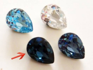 Preview: Swarovski Pearshape 4320 - 14x10 mm montana (1 Stück)