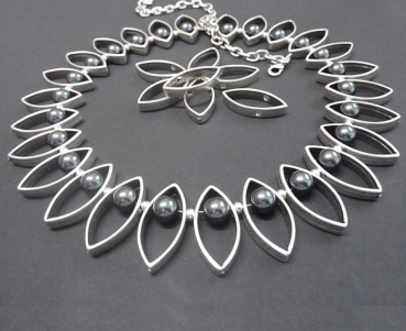 Preview: Metall Rahmen Navetteform 28 x 14 x 4,5 mm altkupfer (1 Stück)