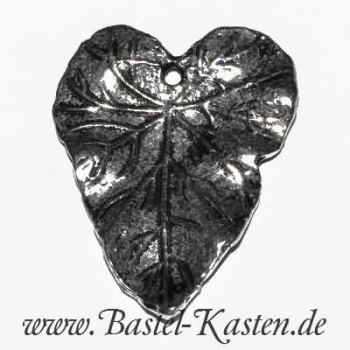 Metallanhänger Blatt versilbert geschwärzt ca. 33mm (1 Stück)
