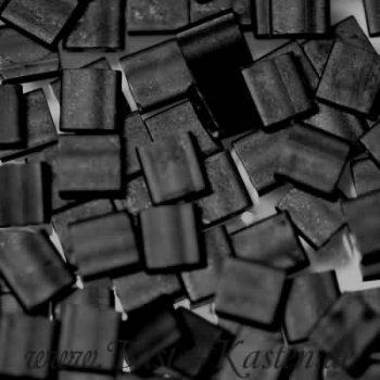 TL-0401F Miyuki Tila Beads black matt (ca. 5 Gramm)